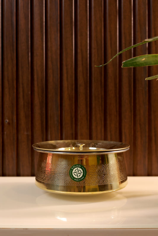 Annapoorna – Brass Handi with Lid